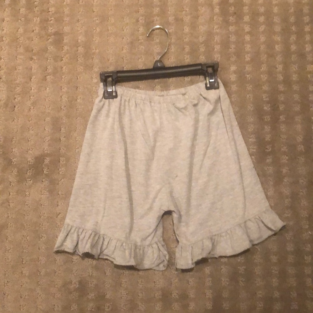 Grey ruffle shorts